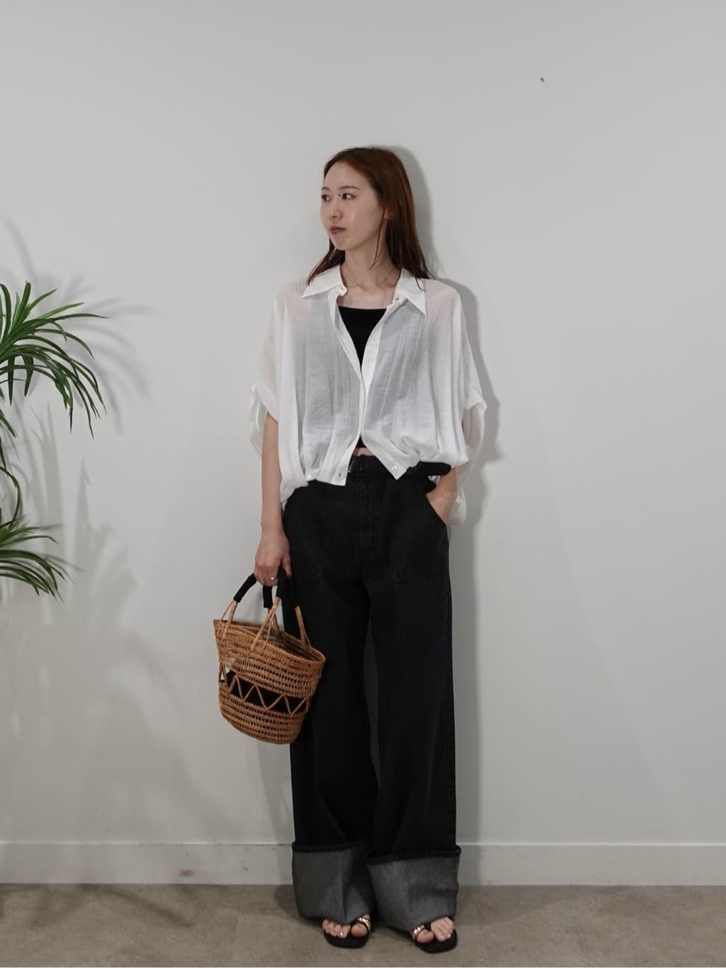 mitsukiさんの「INDIVI｜バルーンフォルムブラウス」を使ったコーディネート