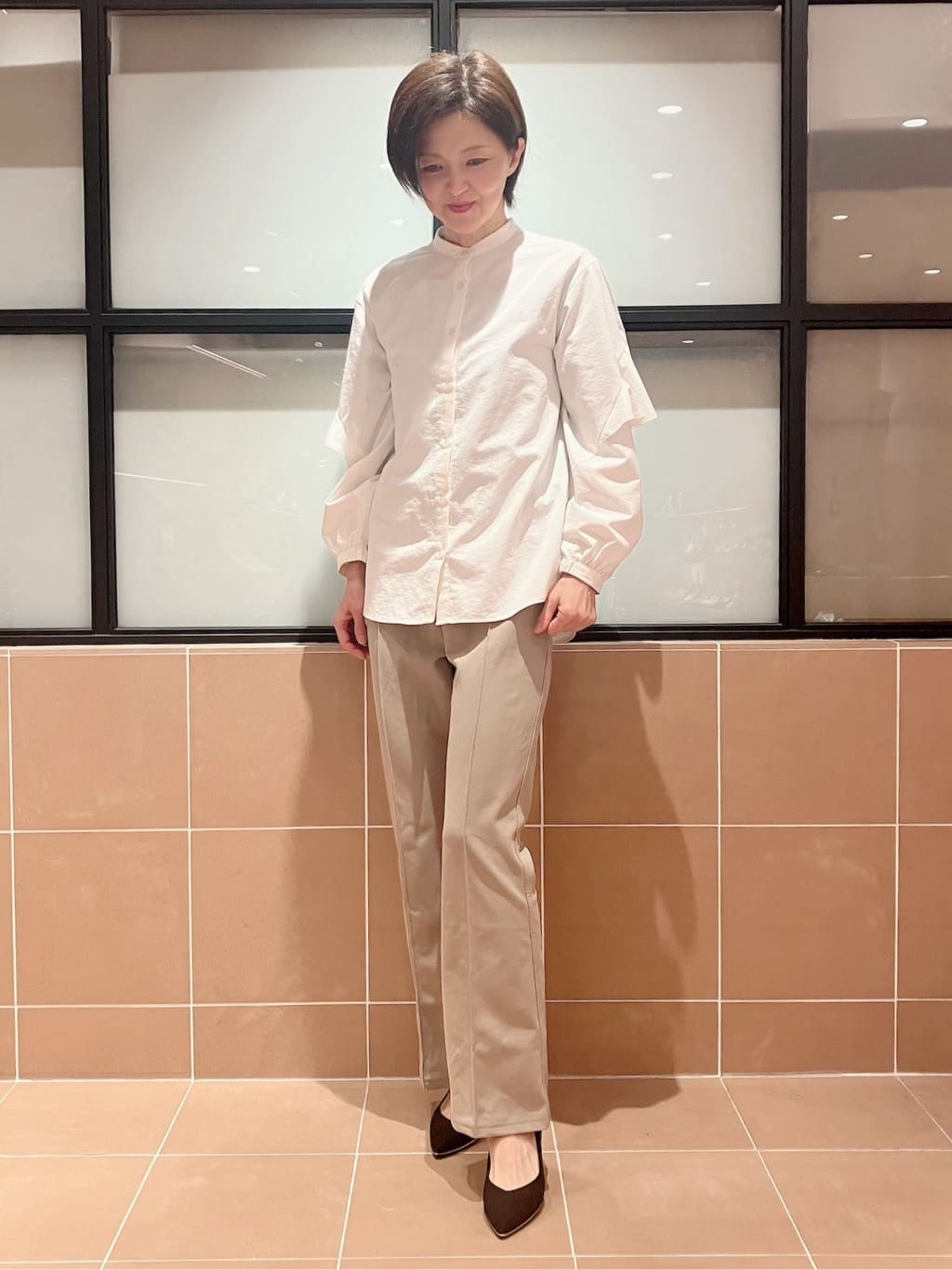 Ｋさんの「ESPERANZA｜ポインテッドウェッジパンプス」を使ったコーディネート