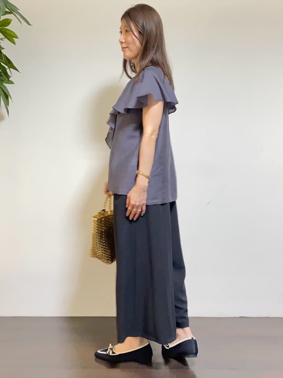 tomoさんの「UNTITLED｜メタリックメッシュトート」を使ったコーディネート