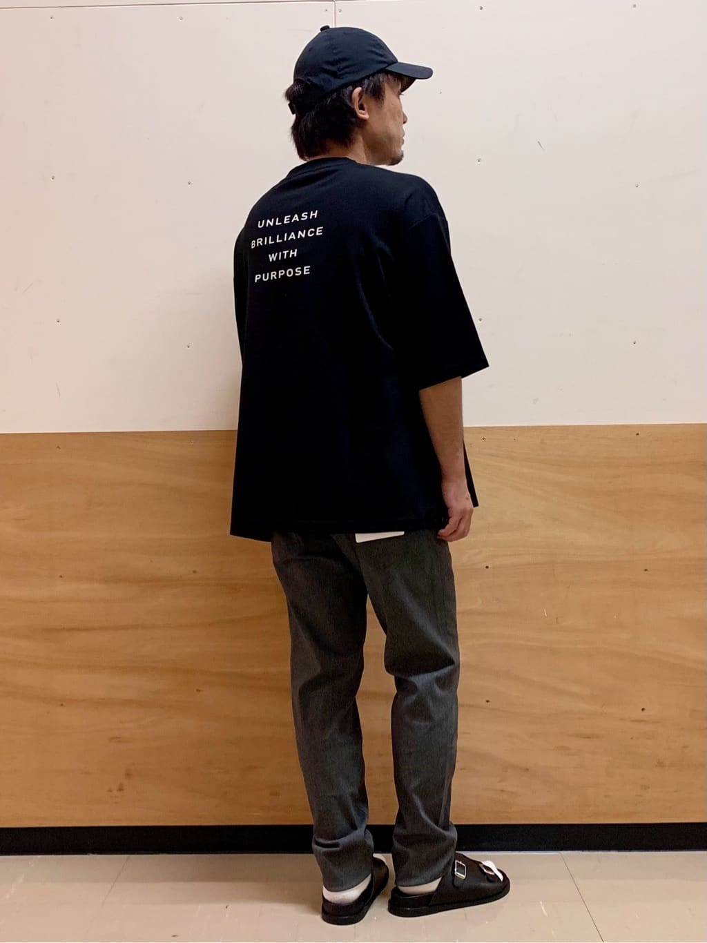 MATUさんの「THE SHOP TK｜プレミアムスキニーパンツ ストレッチ+ 接触冷感／洗濯機OK」を使ったコーディネート