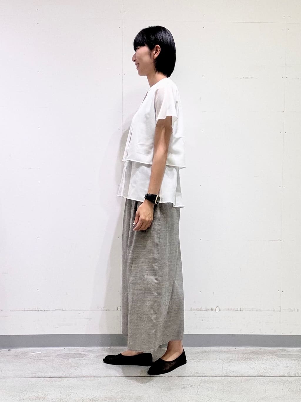 naoさんの「INDIVI｜【洗える／清涼感◎】ワイドフレアパンツ／スカーチョ」を使ったコーディネート