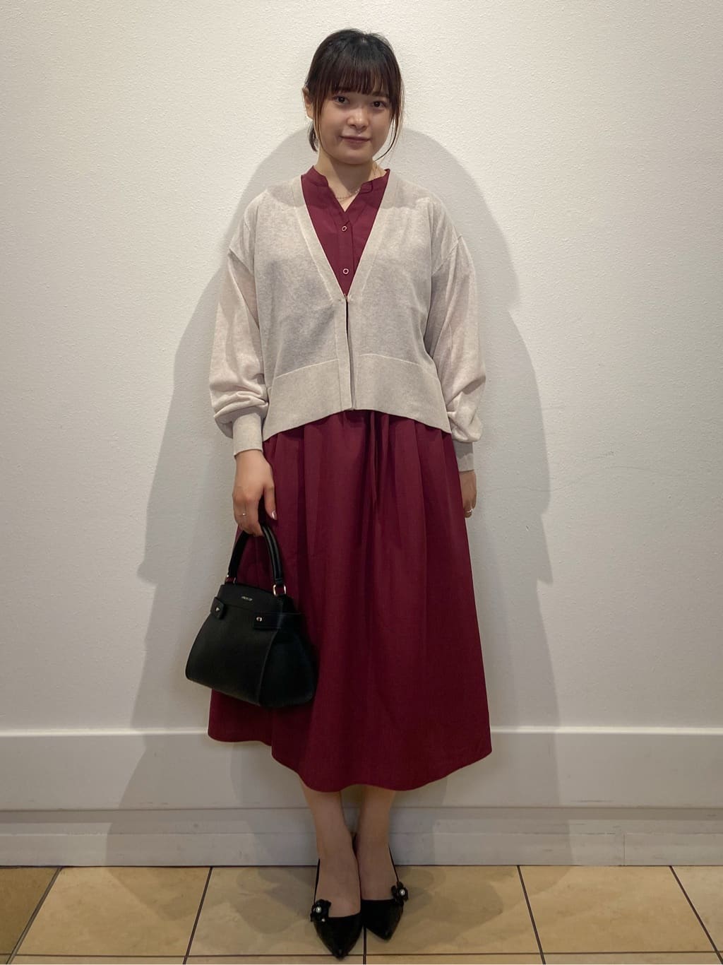 kimiさんの「index｜《5色展開》コンパクトショートカーディガン【洗濯機洗い可】」を使ったコーディネート