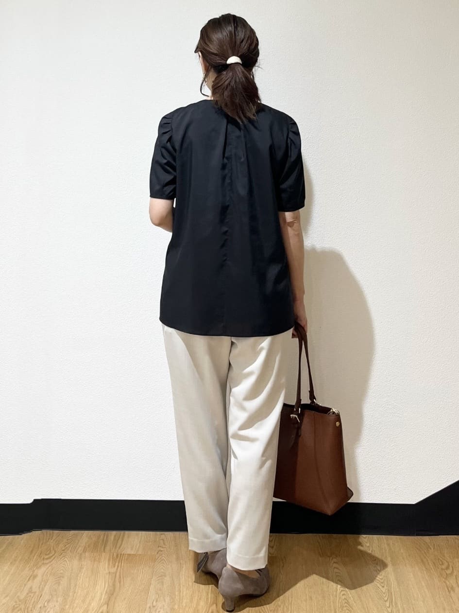 ayaさんの「Reflect｜【すっきり見え！長め丈】ピンタックデザインチュニックブラウス」を使ったコーディネート