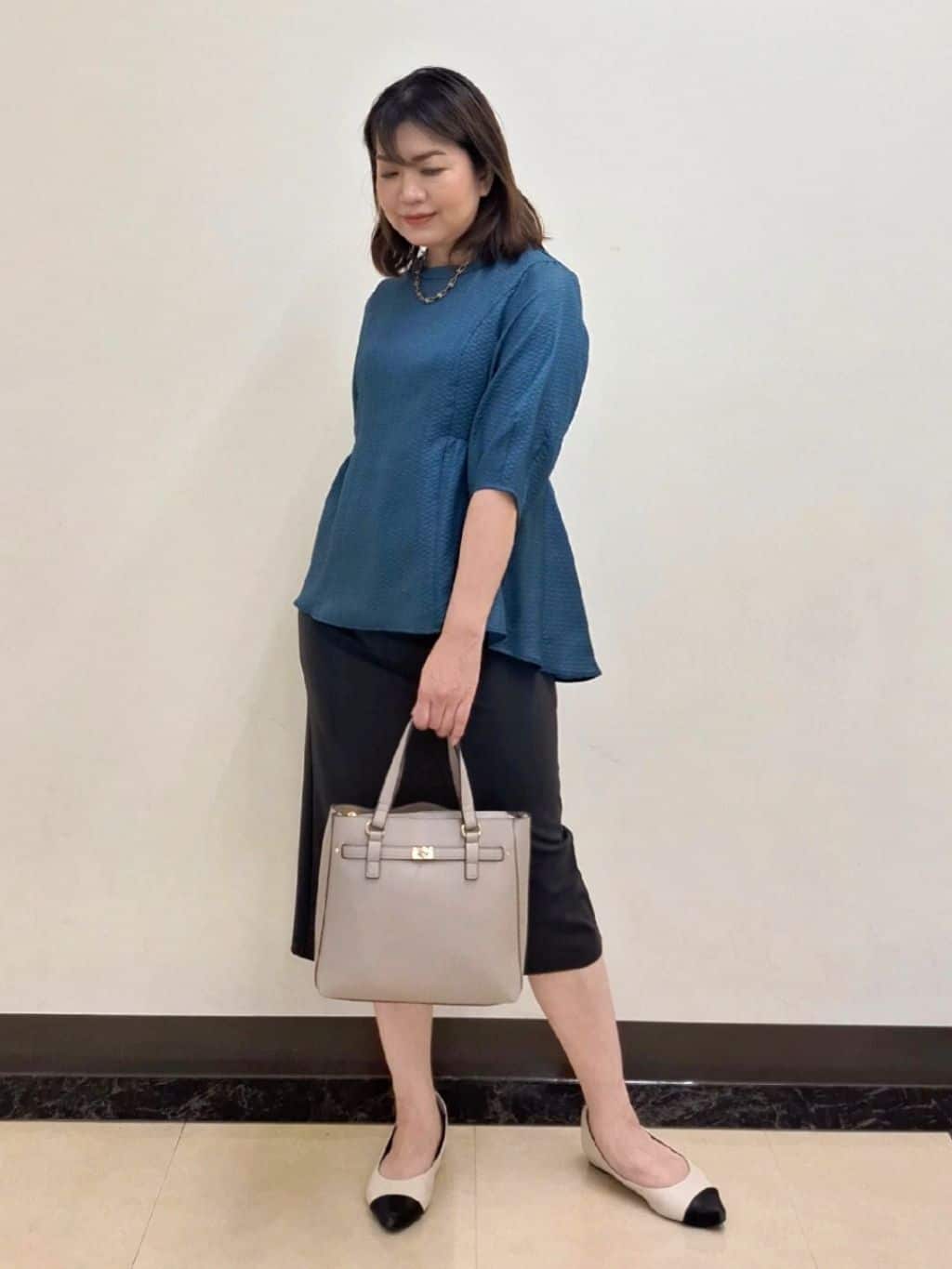 S.xuliさんの「Reflect｜【マシンウォッシュ可】ナロースカート」を使ったコーディネート