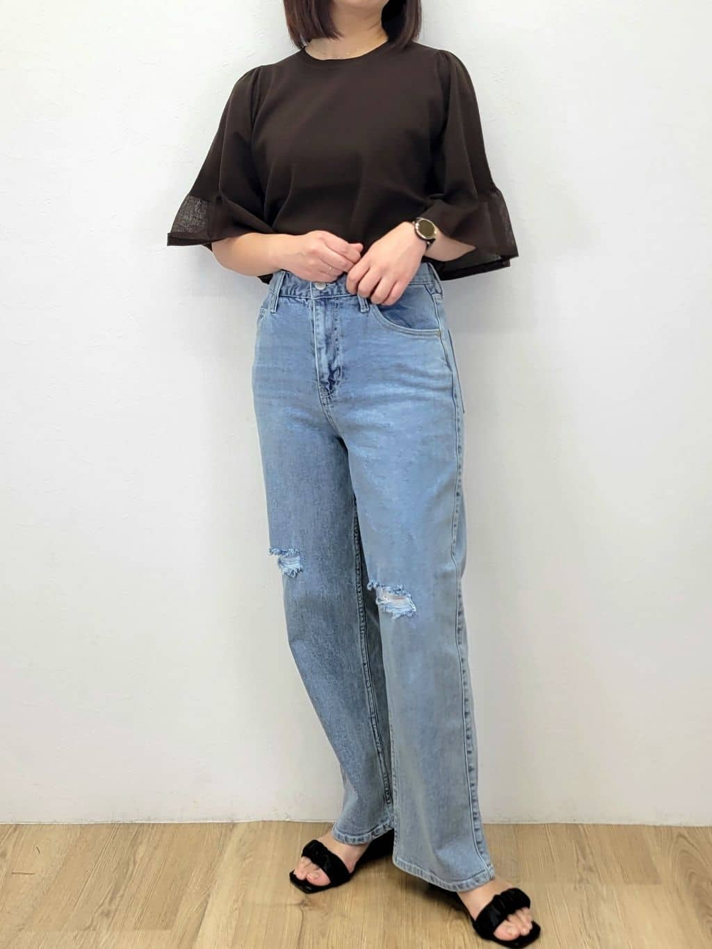 LISAさんの「OPAQUE.CLIP｜《5色展開》シアーフレアスリーブニット【洗濯機洗い可】」を使ったコーディネート
