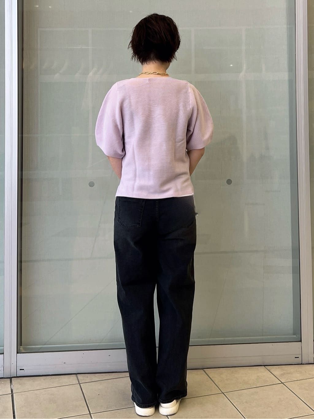 yo-koさんの「OPAQUE.CLIP｜ガーターボリュームスリーブニット【UVケア／洗濯機洗い可】」を使ったコーディネート