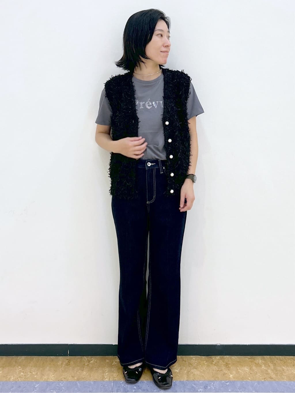 su.さんの「index｜《Can Cam掲載》フリンジシャギーコンパクトベスト【洗濯機洗い可】」を使ったコーディネート