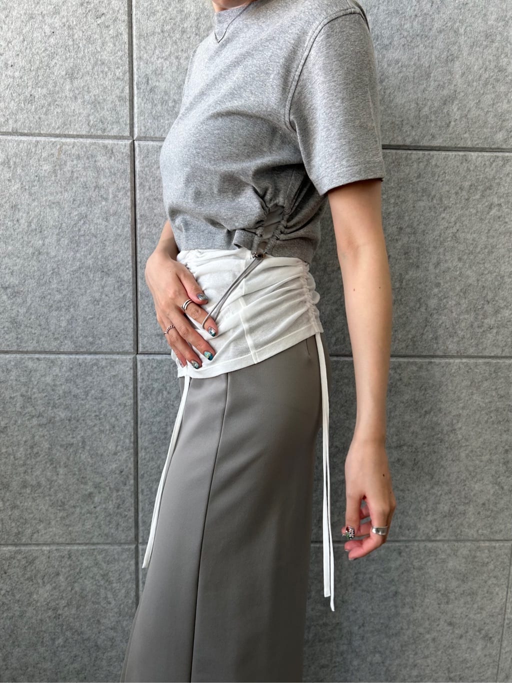 honoka Aさんの「CODE A｜asymmetry gather tank」を使ったコーディネート