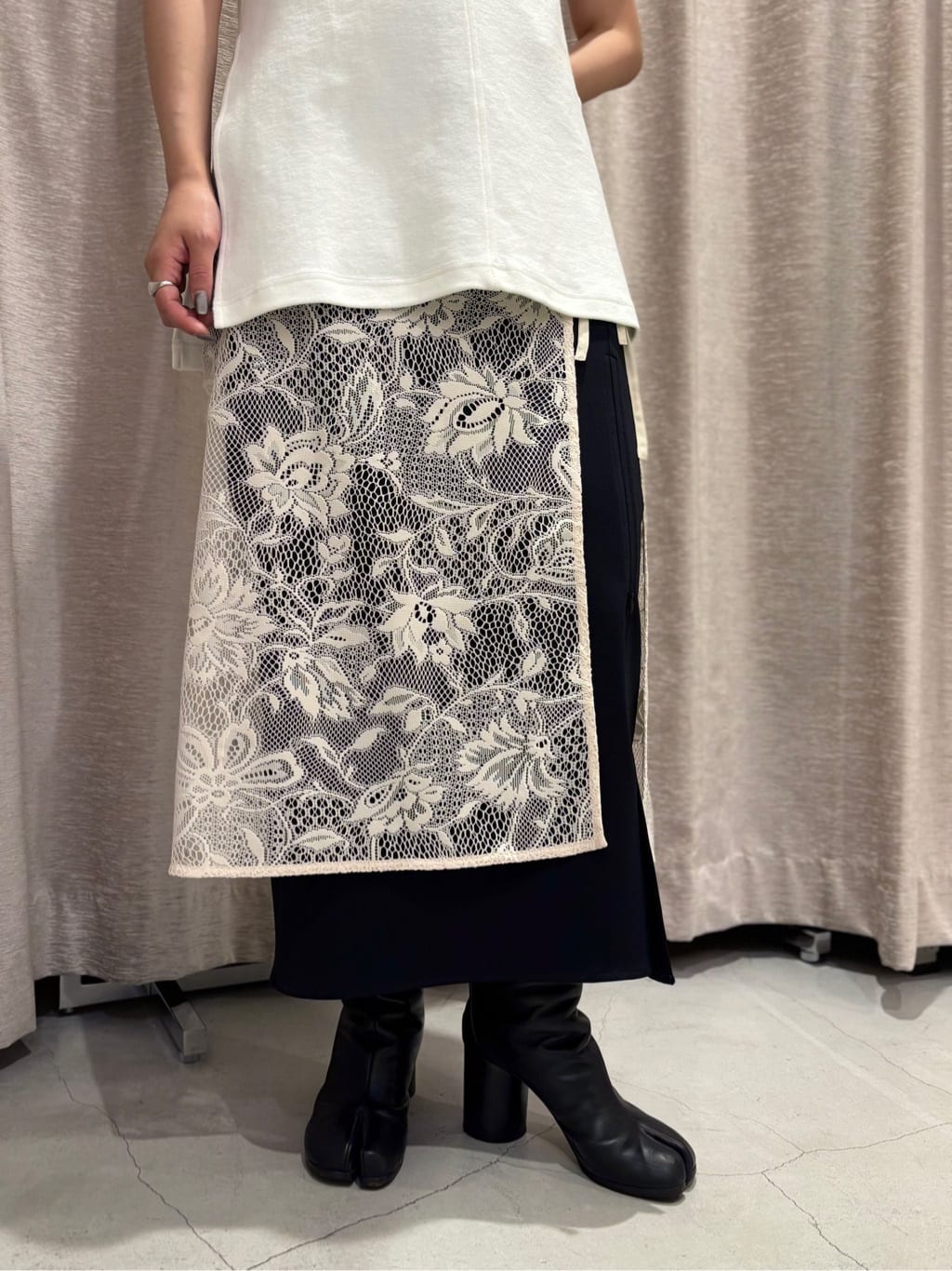 iwamiさんの「CODE A｜pile cutout tee」を使ったコーディネート