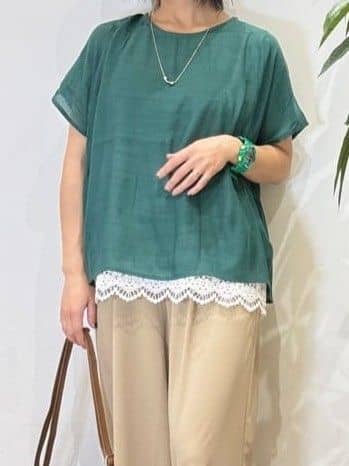 misakiさんの「SHOO･LA･RUE｜【S-LL/ひんやり/UV】リラクシーな穿き心地 エアリーワイドパンツ」を使ったコーディネート