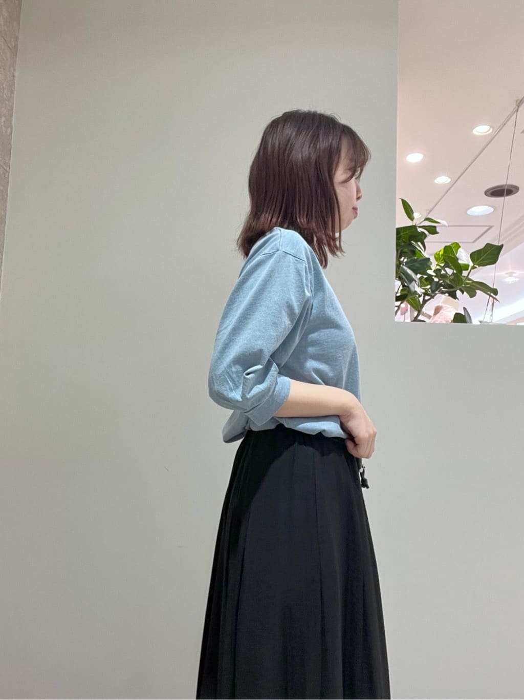 Makinoさんの「Dessin｜【洗える】インディゴ天竺デニム調カットソー」を使ったコーディネート
