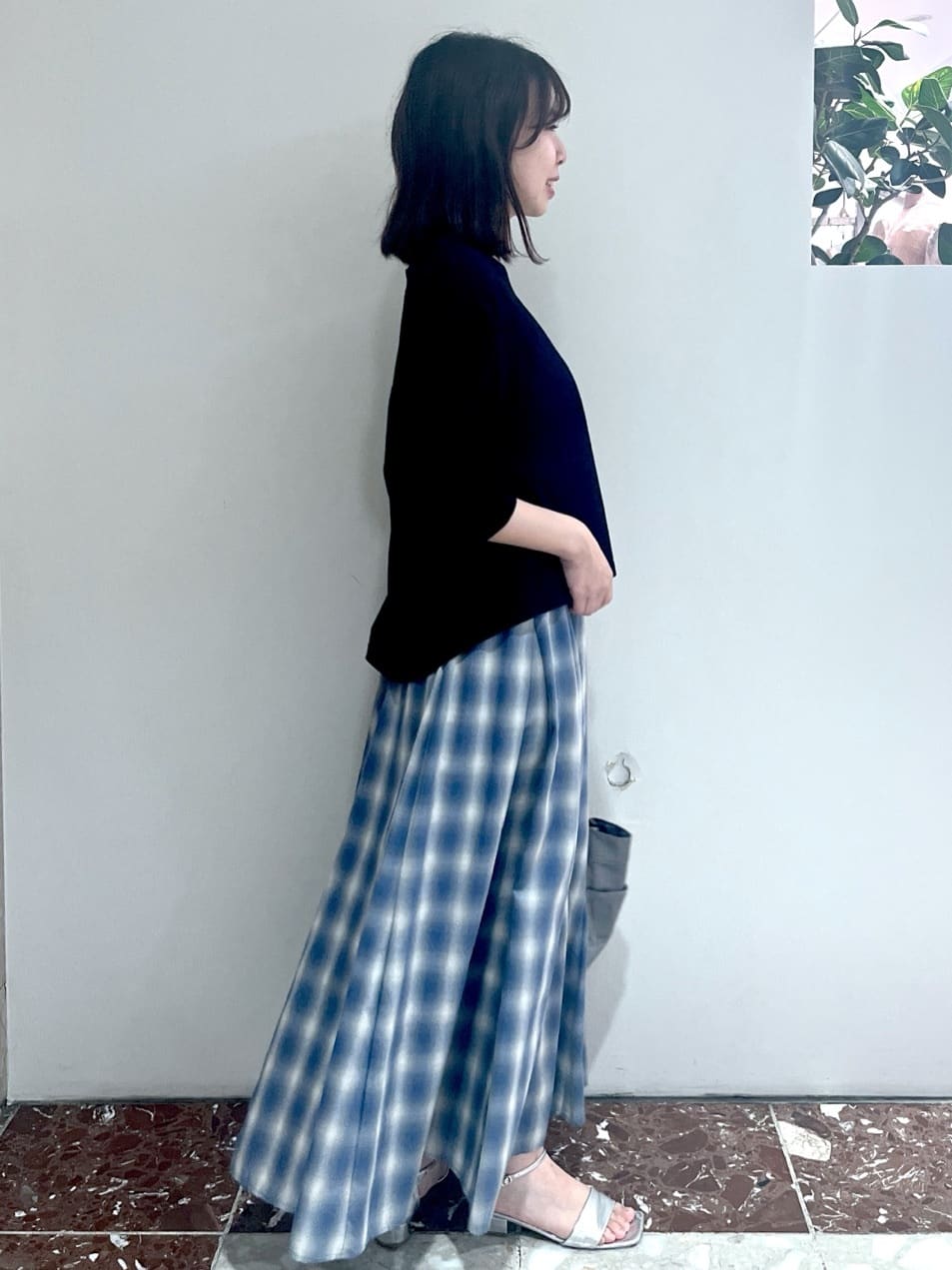 Makinoさんの「Dessin｜【洗える】インディゴ天竺デニム調カットソー」を使ったコーディネート