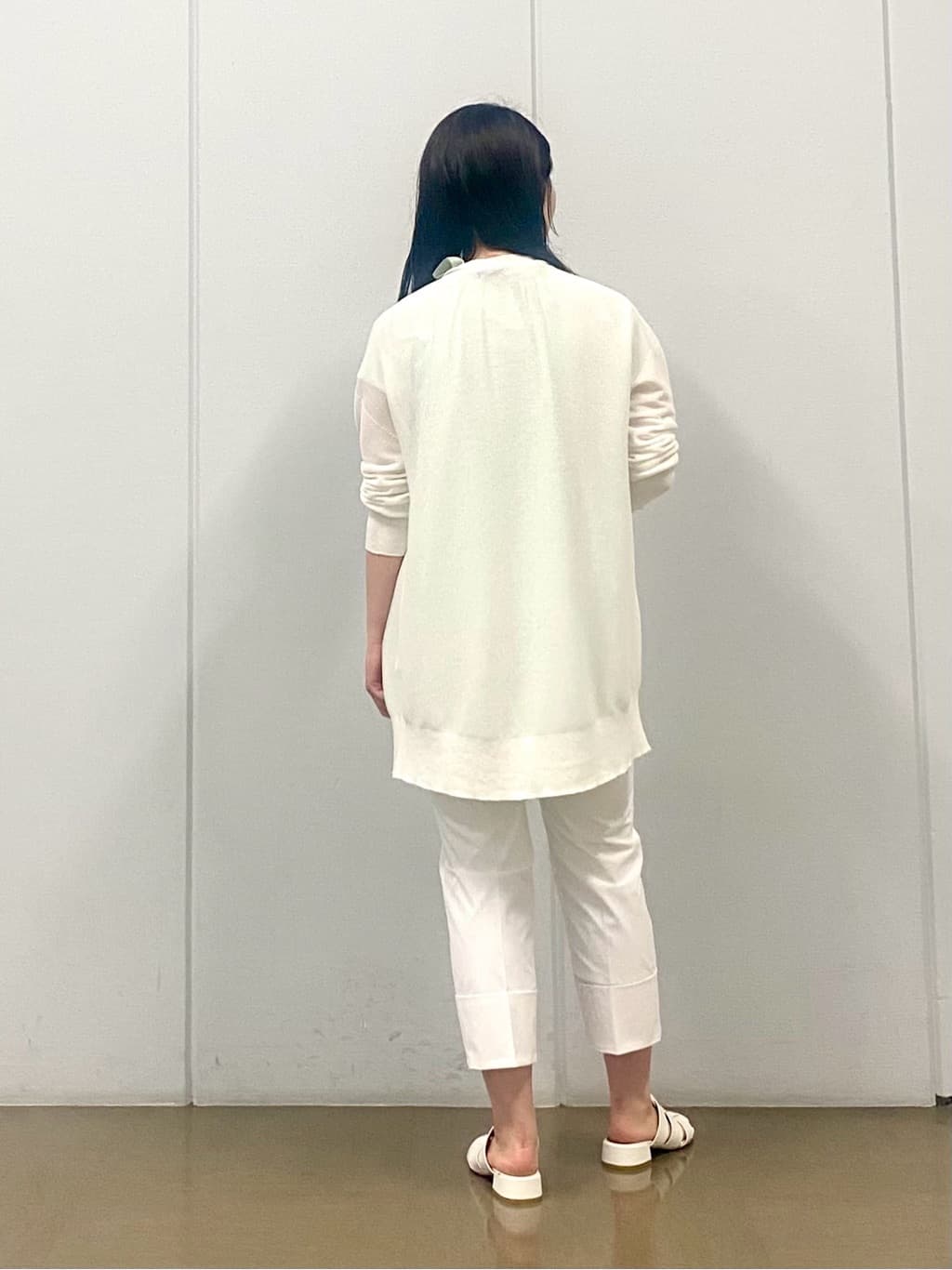 misakiさんの「INDIVI｜【洗える／前後2WAY】インナータンクトップ」を使ったコーディネート
