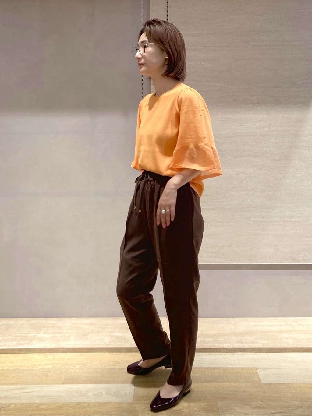 たけねぇさんの「OPAQUE.CLIP｜《5色展開》シアーフレアスリーブニット【洗濯機洗い可】」を使ったコーディネート