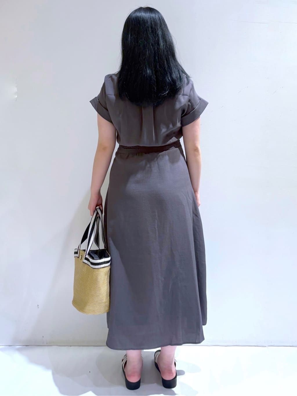 momoさんの「OPAQUE.CLIP｜」を使ったコーディネート