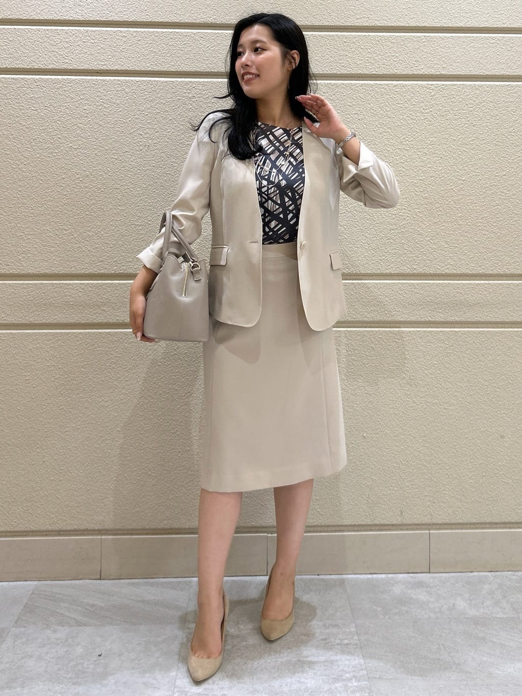 Momokaさんの「COUP DE CHANCE｜【手洗い可／通勤】ノーカラージャケット」を使ったコーディネート