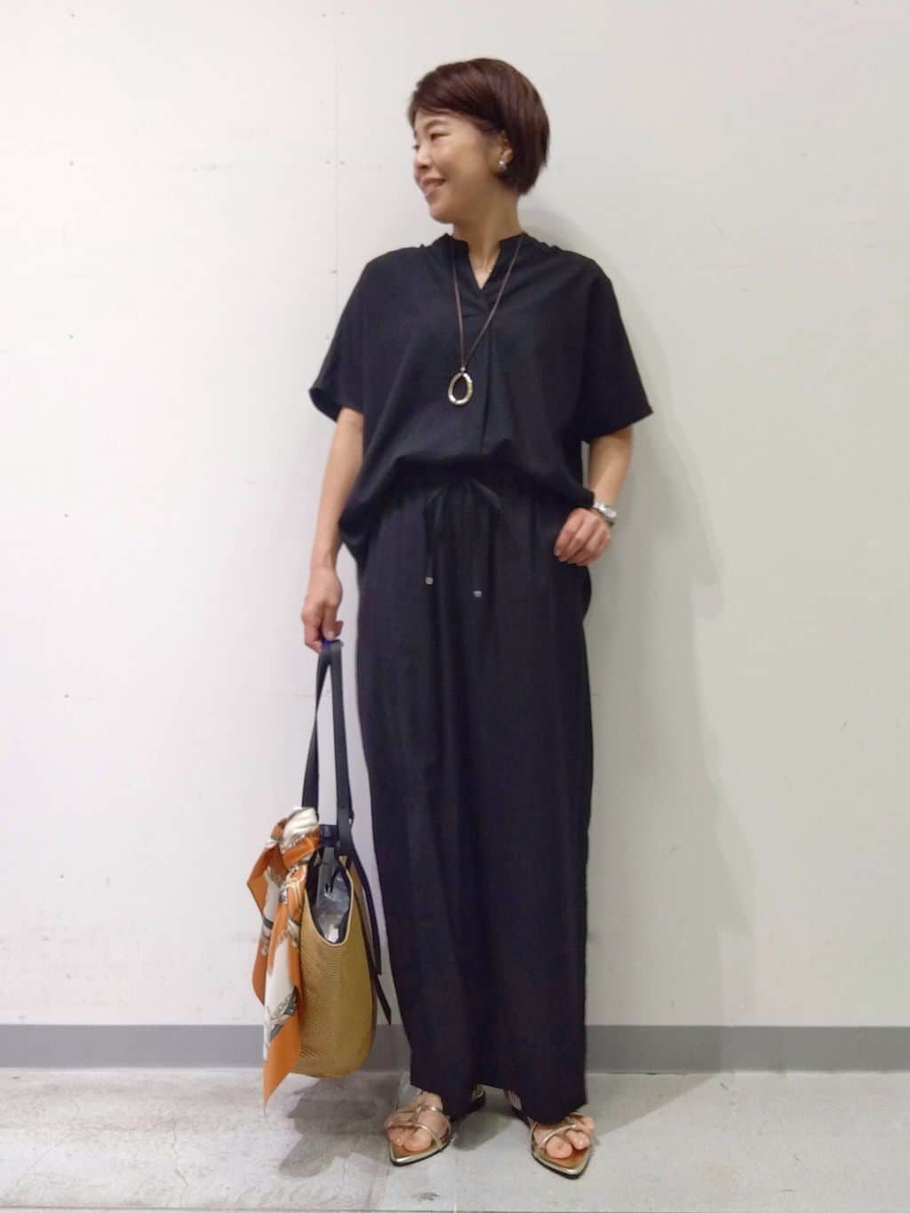 Kさんの「INDIVI｜【洗える／UVケア／SETUP可能】ドロストワイドパンツ」を使ったコーディネート