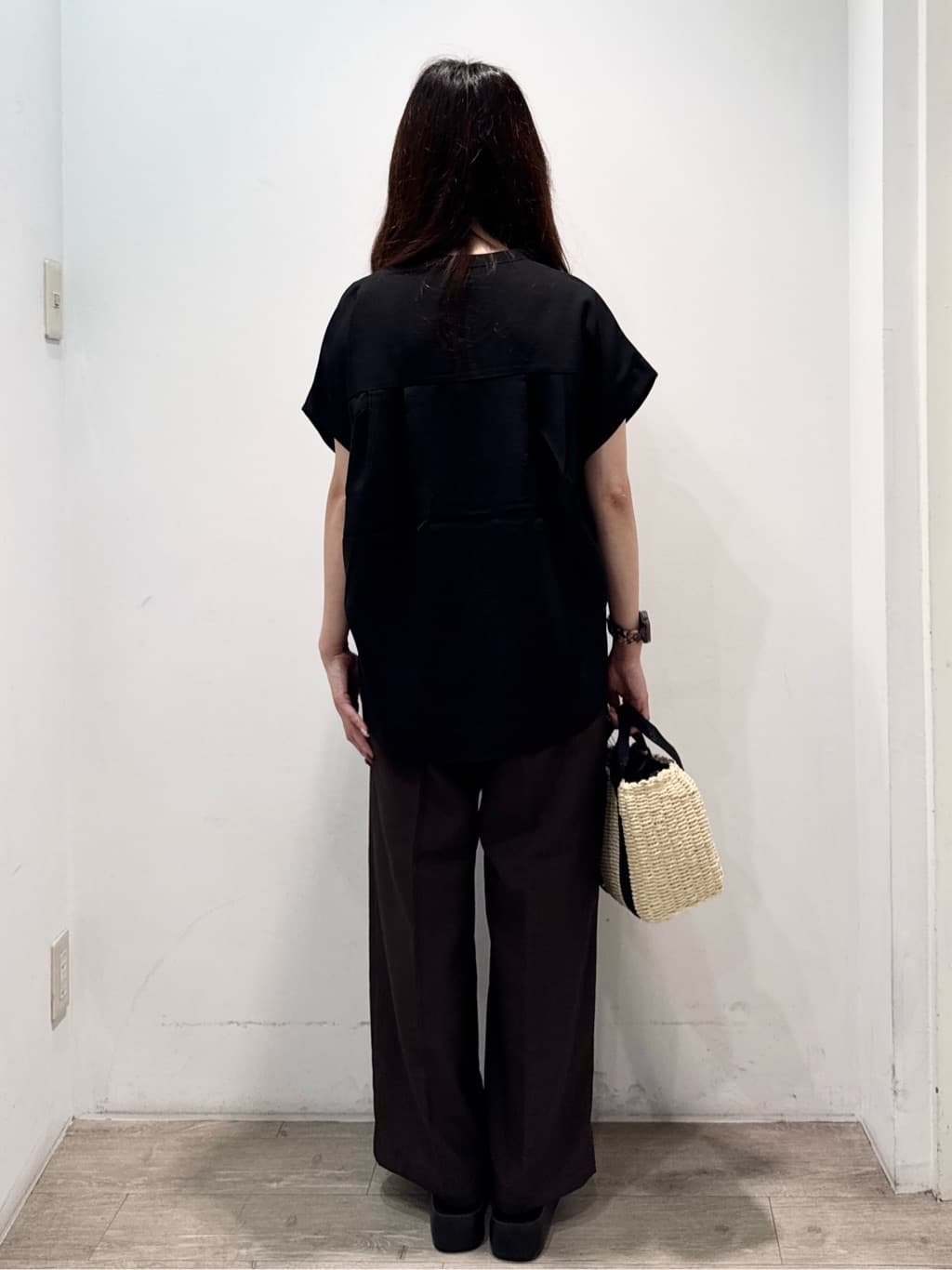 yuicciさんの「OPAQUE.CLIP｜《7色展開／SS-LLサイズ》ストレッチスキッパーブラウス／セットアップ対応【洗濯機洗い可／防シワ】」を使ったコーディネート