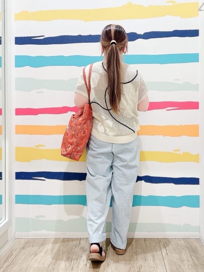 Peeさんの「SHOO･LA･RUE｜【S-LL】デコルテラインをきれいに魅せる ラメテレコタンクトップ」を使ったコーディネート