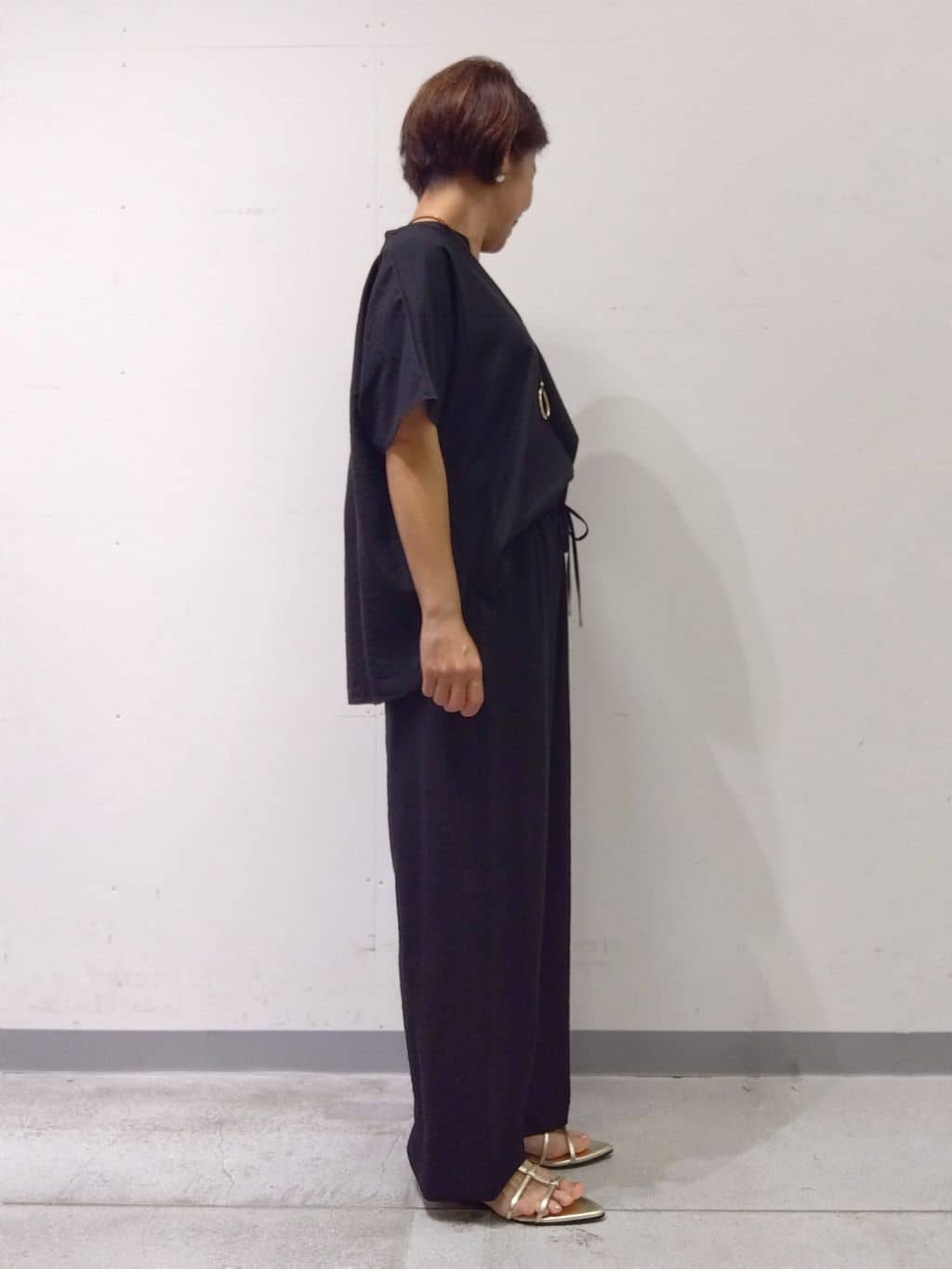 Kさんの「INDIVI｜【洗える／UVケア／SETUP可能】ドロストワイドパンツ」を使ったコーディネート