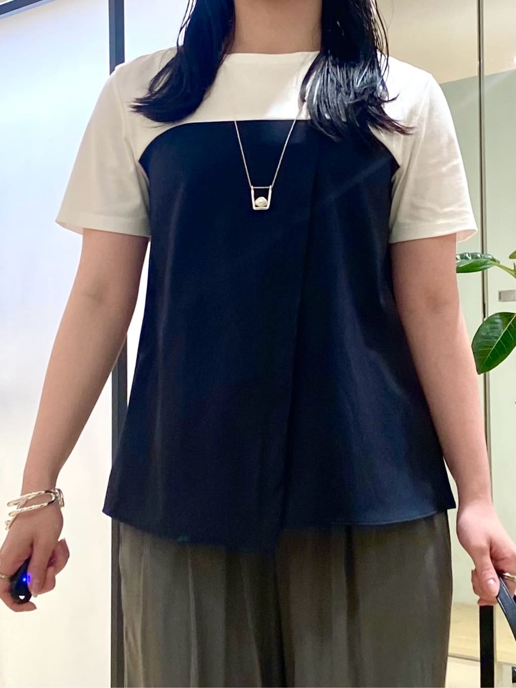 misakiさんの「INDIVI｜【洗える】ビスチェレイヤード風トップス」を使ったコーディネート