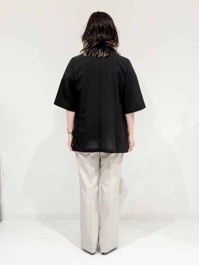 サオリさんの「UNTITLED｜【吸水速乾/洗える】ハーフスリーブジャケット」を使ったコーディネート