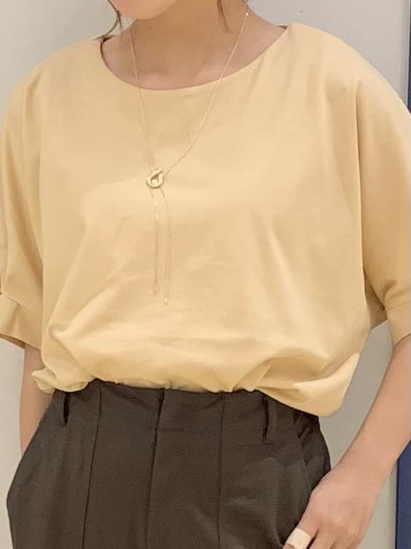 mokaさんの「grove｜【接触冷感】見た目はきちんと、着心地はらくちん クロップドベイカーパンツ」を使ったコーディネート