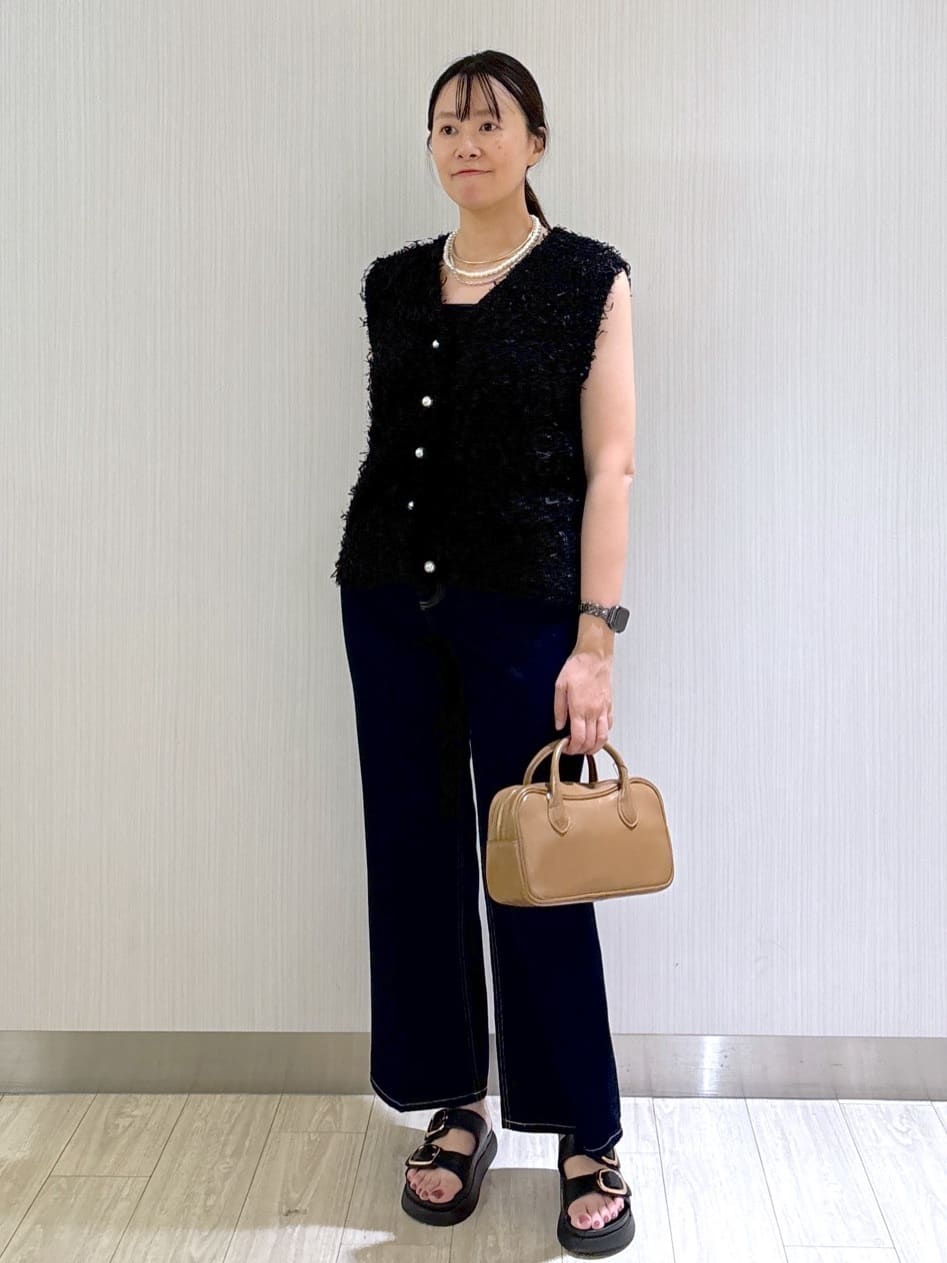 akariさんの「index｜《丈が選べる》ストレートデニムパンツ【洗濯機洗い可】」を使ったコーディネート