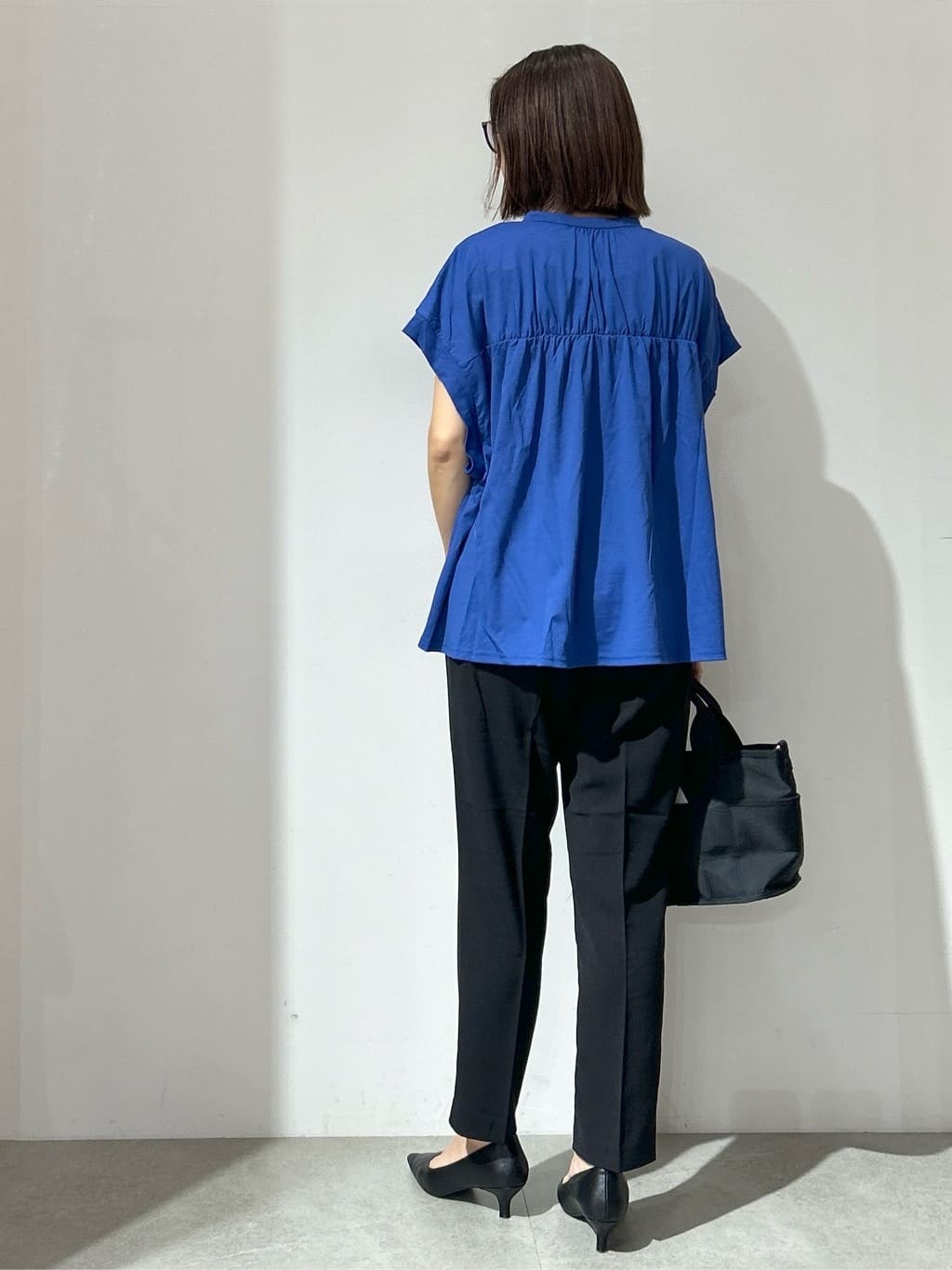 NAKAさんの「OPAQUE.CLIP｜スキッパーフレアカットソー【接触冷感／洗濯機洗い可】」を使ったコーディネート