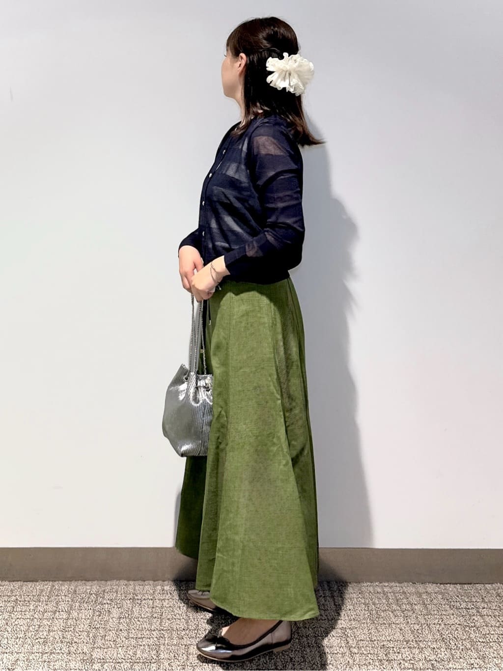 みーさんの「grove｜シアーボーダーカーディガン」を使ったコーディネート