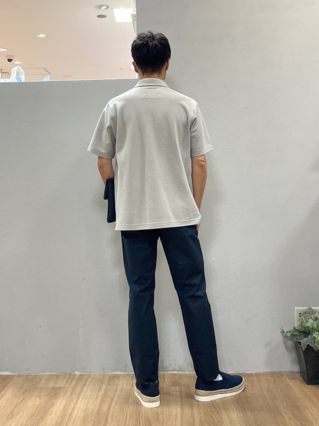 シュンさんの「TAKEO KIKUCHI｜【抗菌防臭／9色5サイズ展開】ハニカムメランジ ポロシャツ」を使ったコーディネート