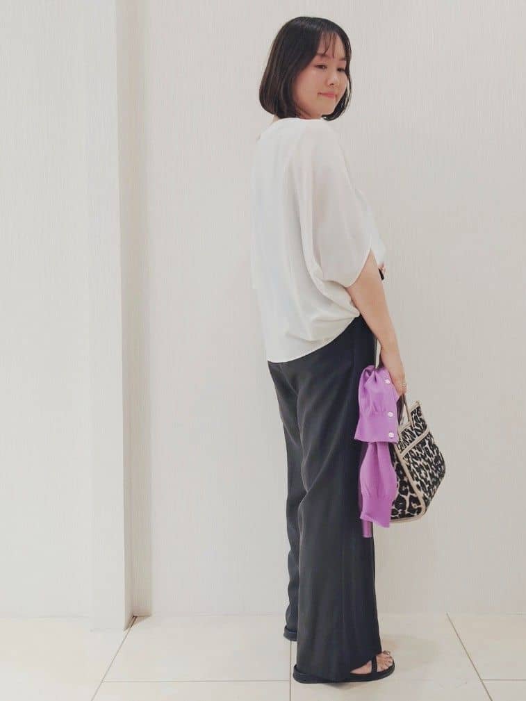 naokoさんの「UNTITLED｜【ステンレス】カーヴィプレートショートネックレス」を使ったコーディネート