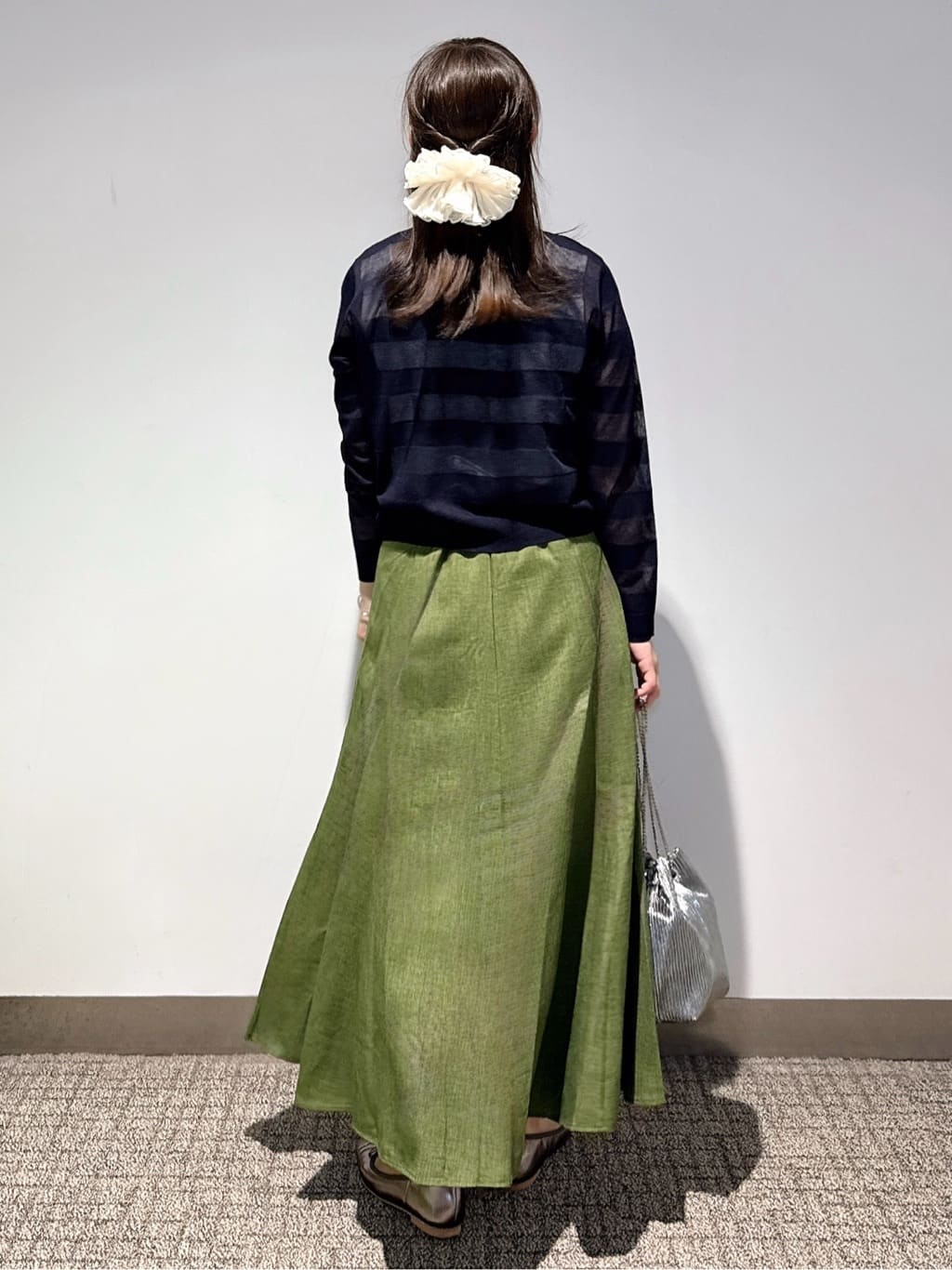 みーさんの「grove｜シアーボーダーカーディガン」を使ったコーディネート