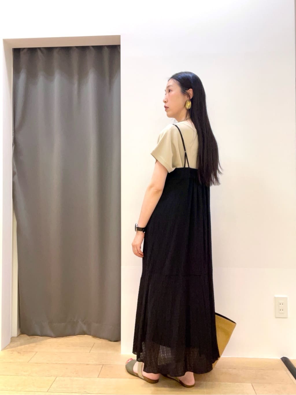 yukoさんの「INDIVI｜◆新色登場！【洗える／清涼感】レーヨンストレッチ フレンチスリーブニット」を使ったコーディネート
