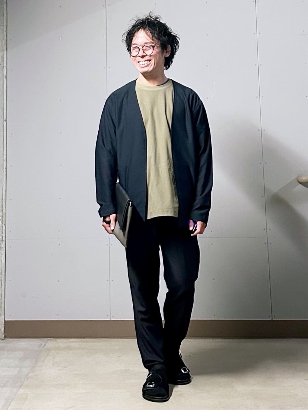 KENJI Iさんの「THE SHOP TK｜シャリルジャージ カーディガン 洗濯機OK/吸水速乾/イージーケア/セットアップ可」を使ったコーディネート