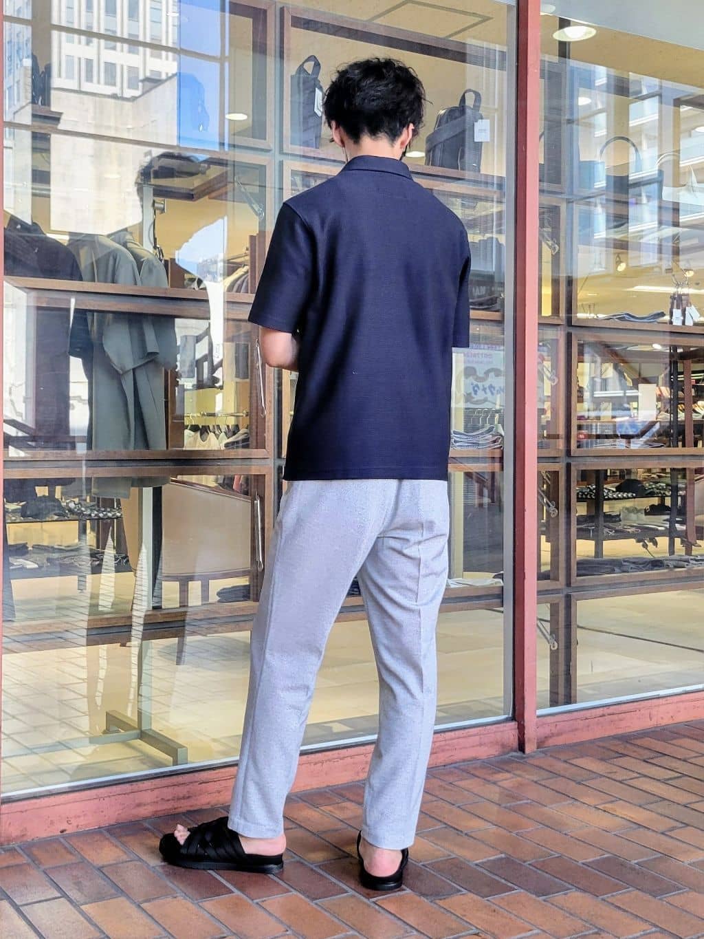 piroyaさんの「TAKEO KIKUCHI｜【抗菌防臭／9色5サイズ展開】ハニカムメランジ ポロシャツ」を使ったコーディネート