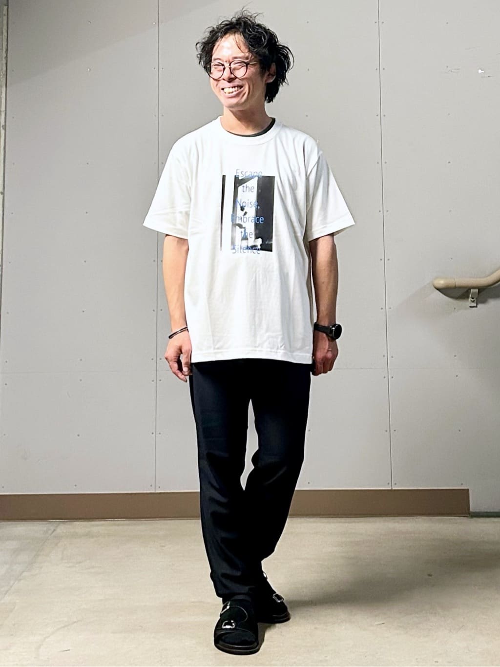 KENJI Iさんの「THE SHOP TK｜リサイクルアート半袖Tシャツ【接触冷感/洗濯機OK】」を使ったコーディネート
