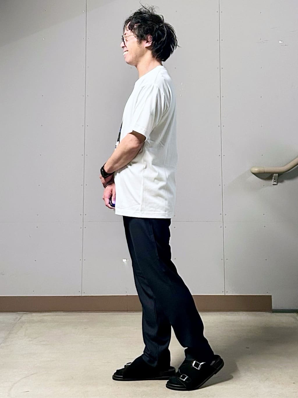 KENJI Iさんの「THE SHOP TK｜リサイクルアート半袖Tシャツ【接触冷感/洗濯機OK】」を使ったコーディネート