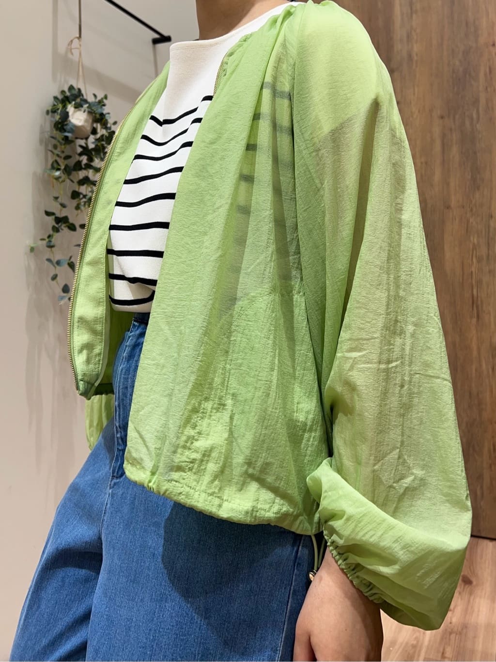 Reinaさんの「grove｜履き心地◎！フットベッドサンダル」を使ったコーディネート