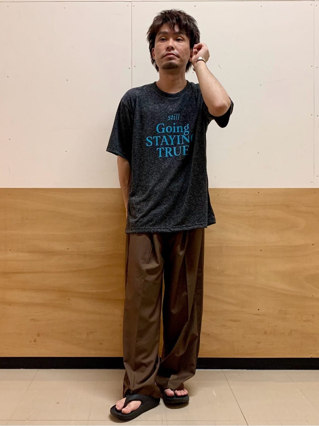 MATUさんの「THE SHOP TK｜ポリ麻プリント半袖Tシャツ【洗濯機OK】」を使ったコーディネート