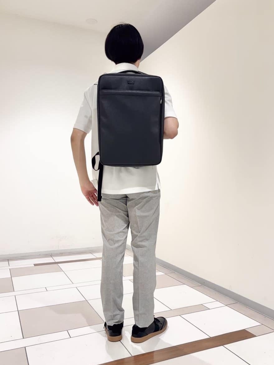 及川さんの「TAKEO KIKUCHI｜【抗菌防臭／9色5サイズ展開】ハニカムメランジ ポロシャツ」を使ったコーディネート