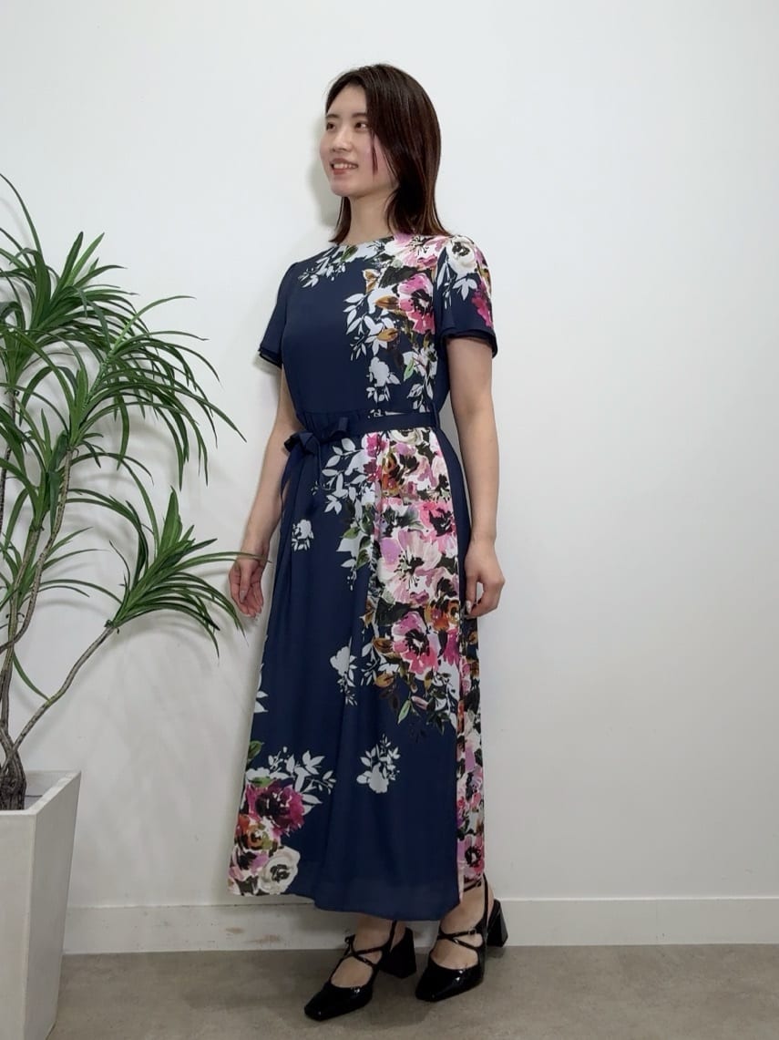 Suma Una本部スタッフさんの「SunaUna｜【&yours project】パネル柄ワンピース」を使ったコーディネート
