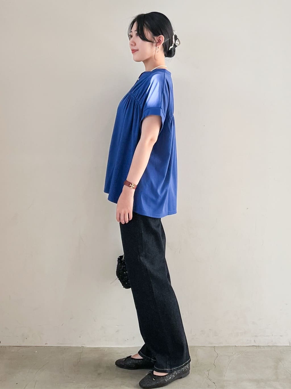 Erinaさんの「OPAQUE.CLIP｜スキッパーフレアカットソー【接触冷感／洗濯機洗い可】」を使ったコーディネート