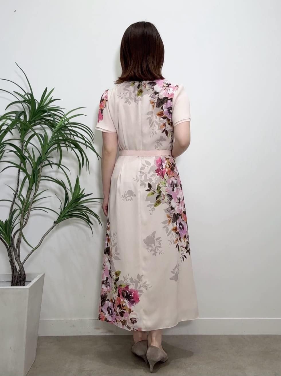 Suma Una本部スタッフさんの「SunaUna｜【&yours project】パネル柄ワンピース」を使ったコーディネート