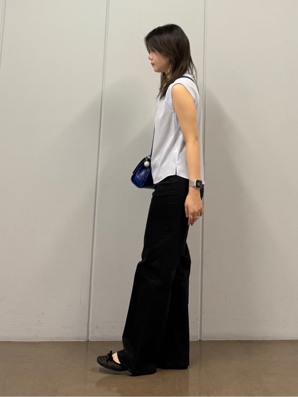 mizukiさんの「INDIVI｜【クールエアー素材／UVケア／吸汗速乾】エアリータックブラウス」を使ったコーディネート