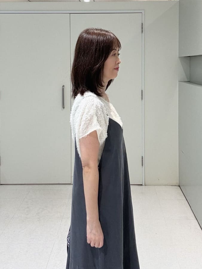makiさんの「UNTITLED｜【セットアップ可/洗える】フェザーフレンチスリーブブラウス」を使ったコーディネート