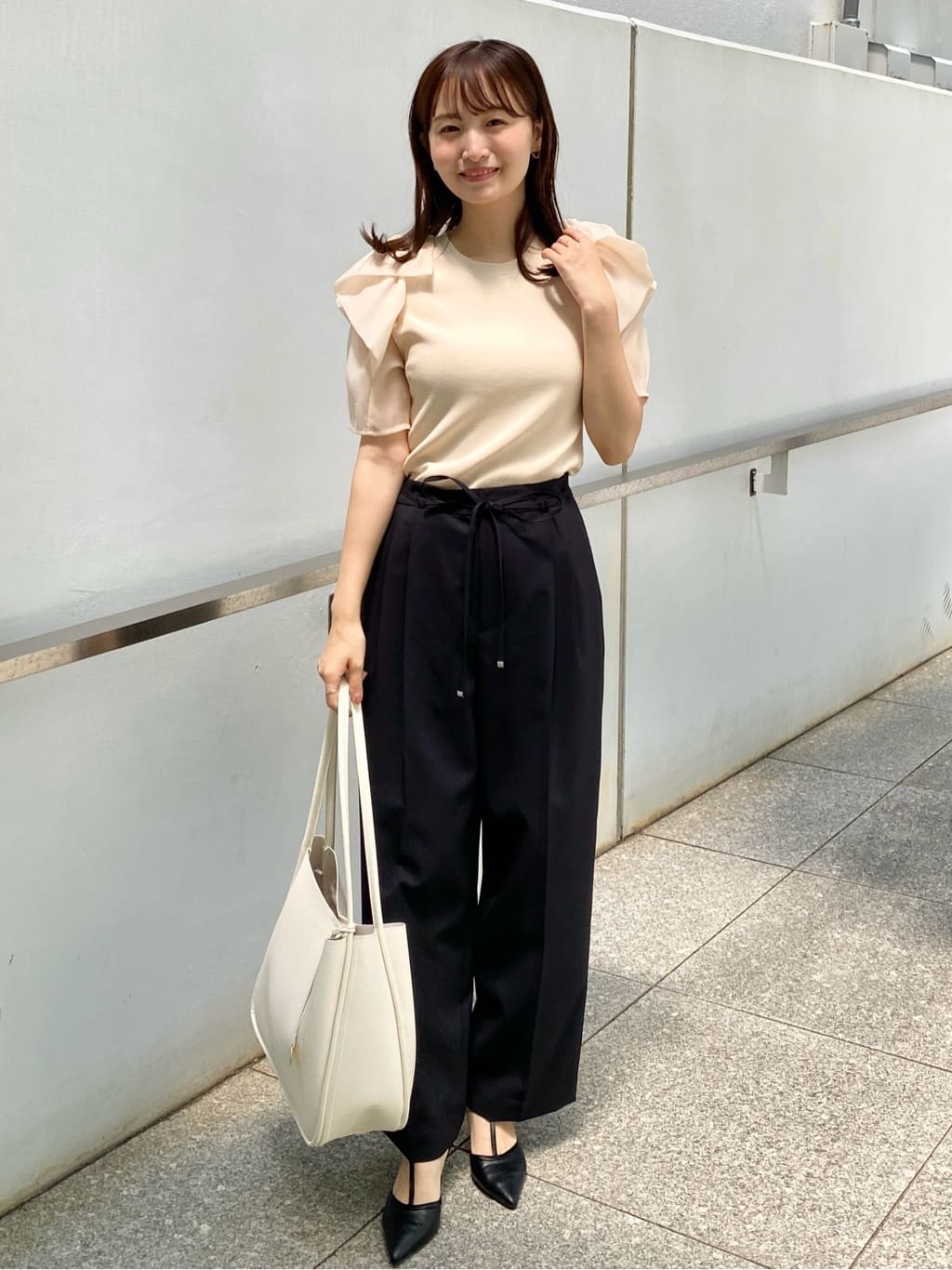 みさかさんの「index｜リボンスリーブドッキングニット【洗濯機洗い可／抗ピル】」を使ったコーディネート