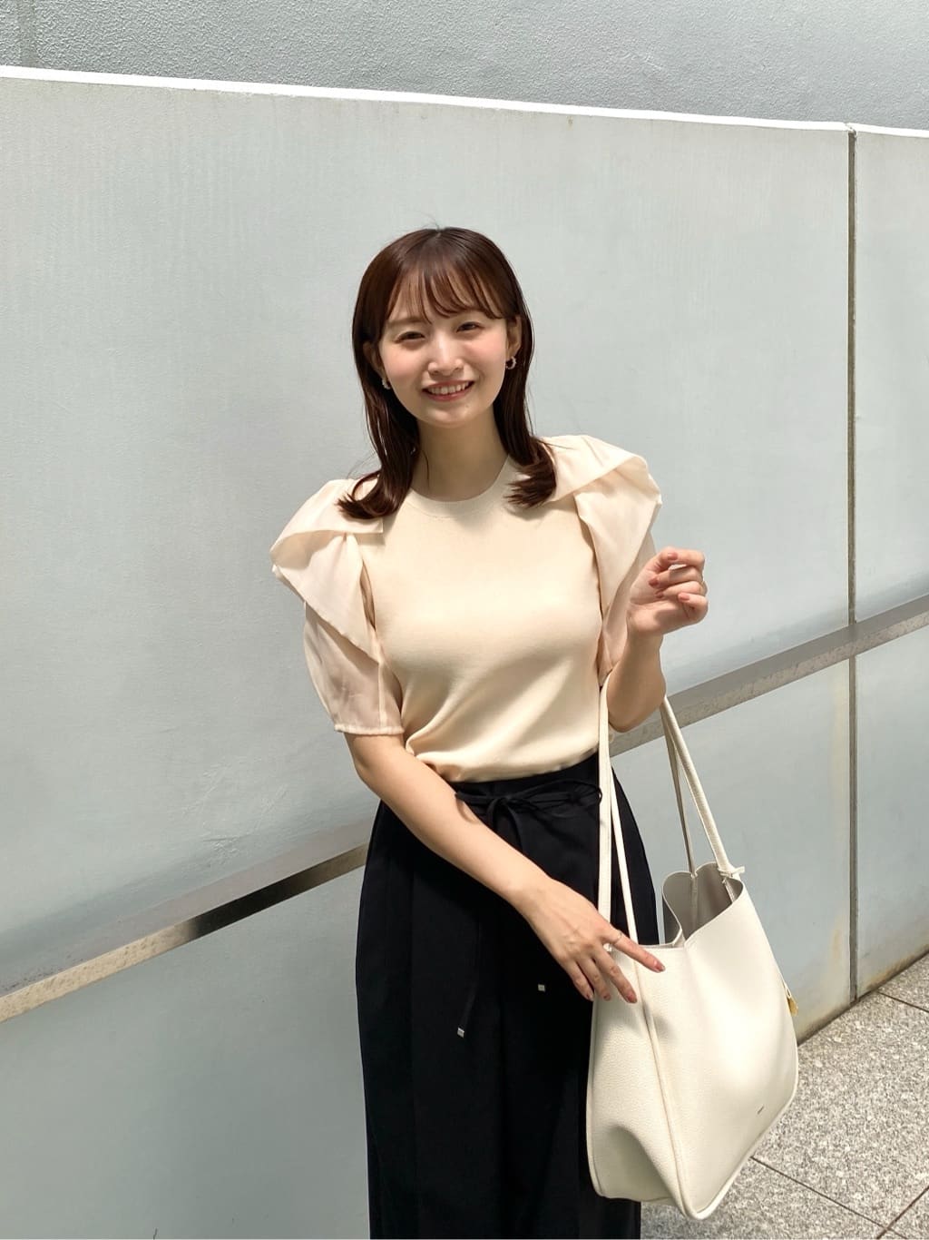 みさかさんの「index｜リボンスリーブドッキングニット【洗濯機洗い可／抗ピル】」を使ったコーディネート