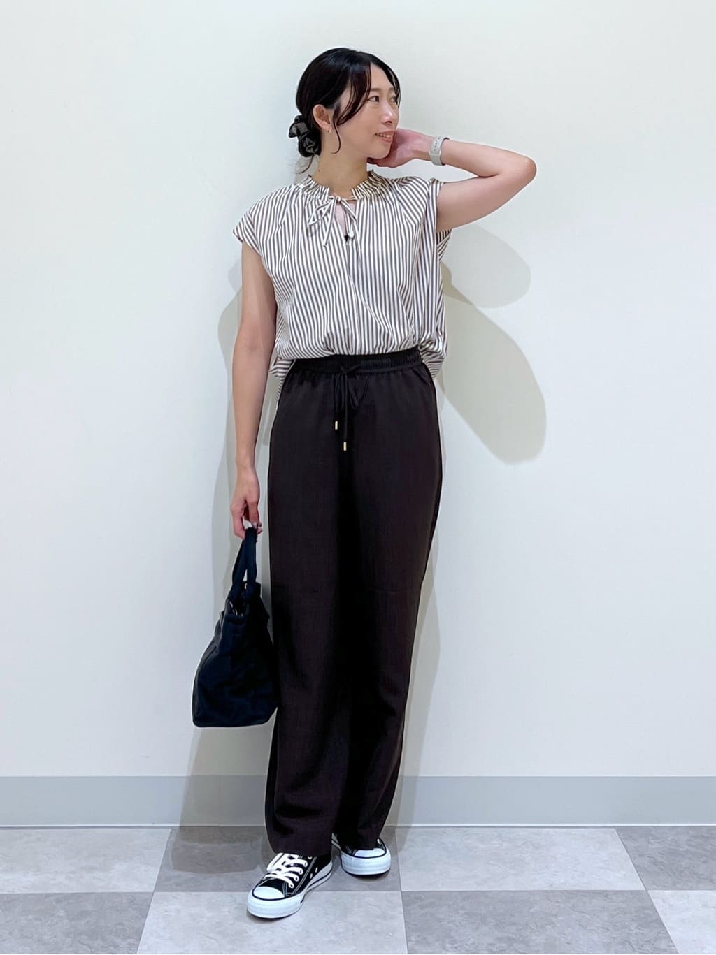 canaさんの「Dessin｜【2点セット/ウエストゴム/洗える】スキッパ―シャツ＆ストレートパンツセット」を使ったコーディネート