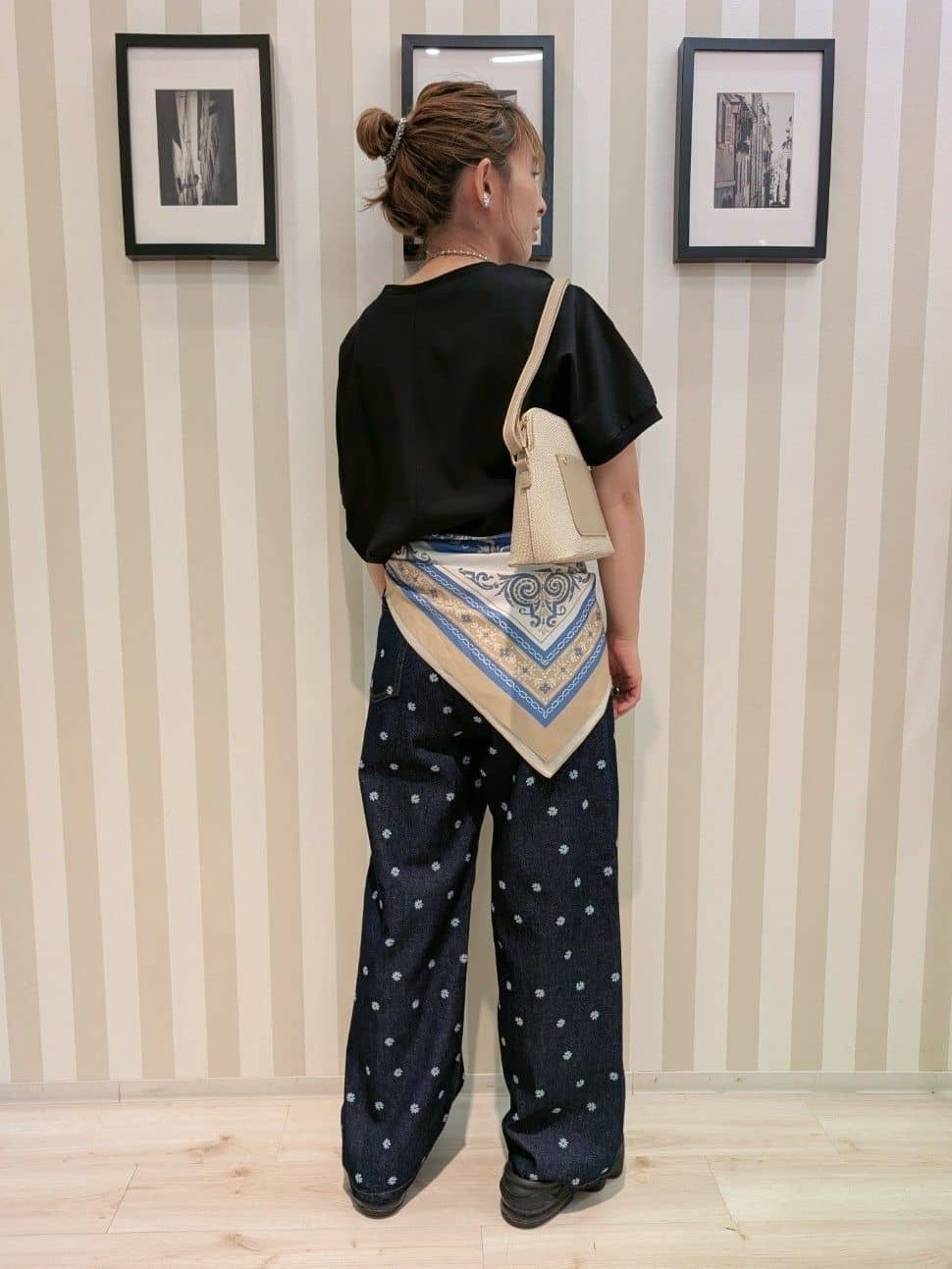 otaさんの「SHOO･LA･RUE｜【ひんやり/洗濯後しわになりにくい】リブ切り替えドルマンブラウス」を使ったコーディネート